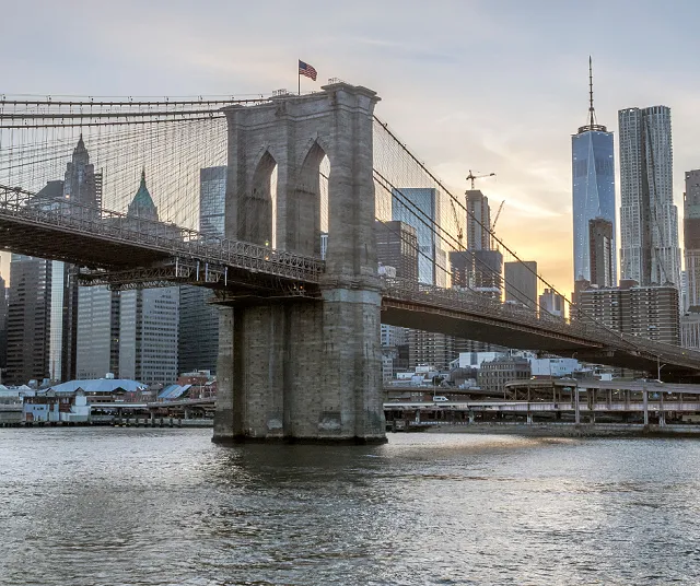 looking from Brooklyn across the bridge at Manhattan