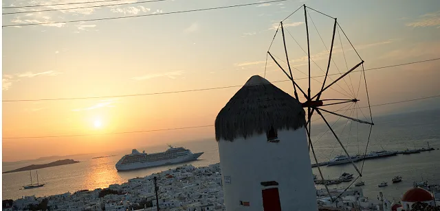 a cruise ship off the coast of mykonos